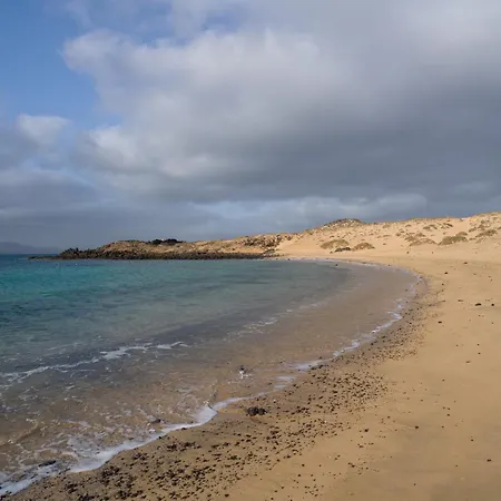 La Casa De La Graciosa * Caleta de Sebo