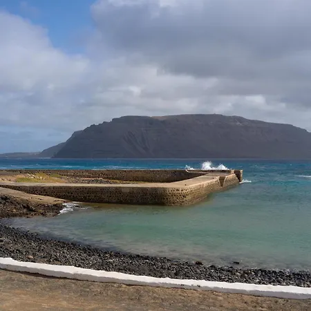 Nyaraló La Casa De La Graciosa