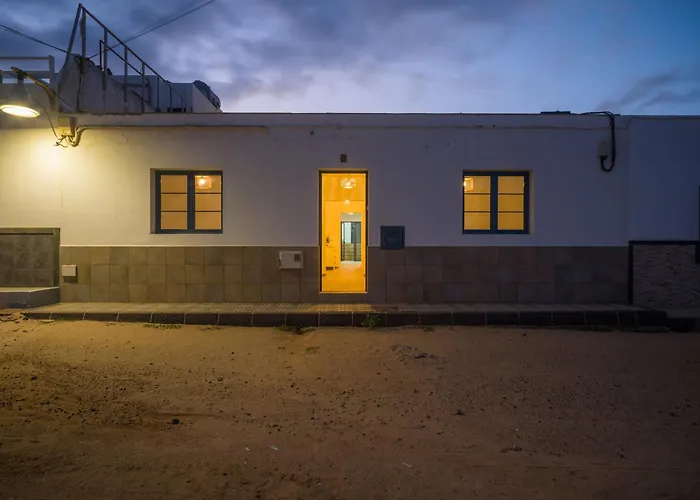 La Casa De La Graciosa 펜션 칼레타 데 세보